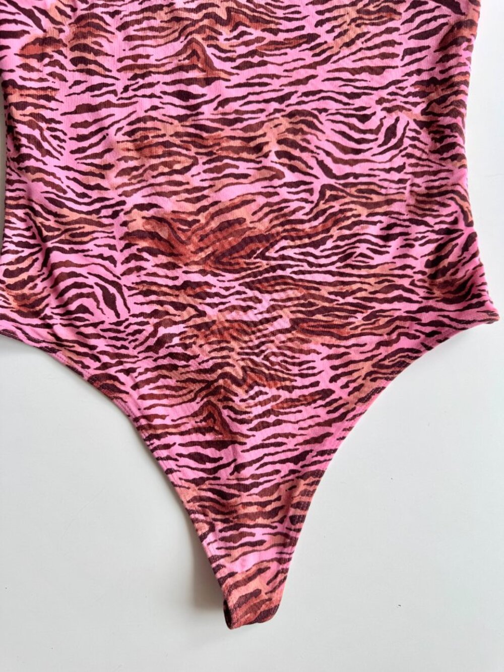 Aritzia LITTLE MOON Swizzle Pink Tiger Striped One Shoulder Bodysuit, Size L - Picture 3 of 9